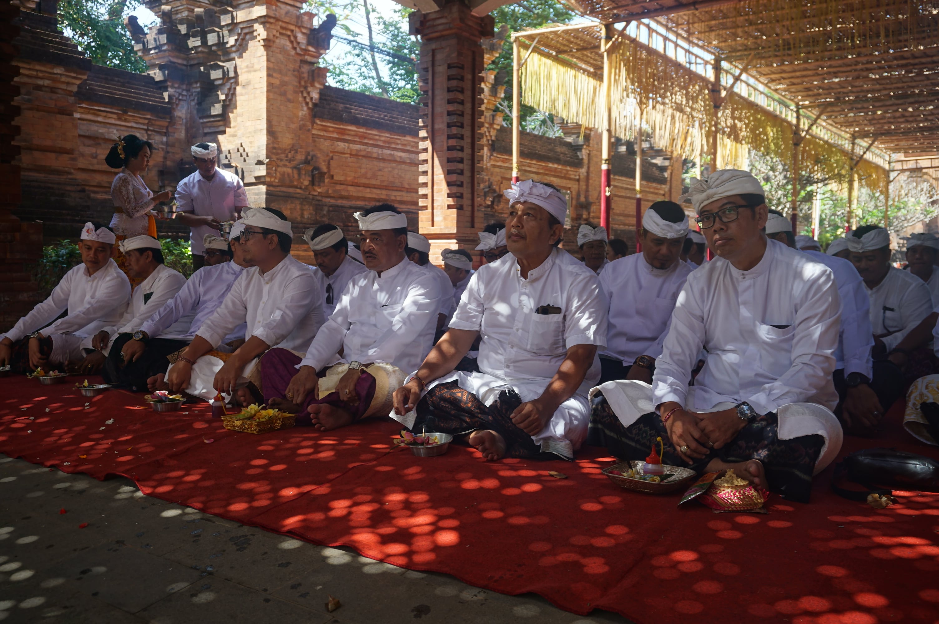 PURNAMA SASIH KETIGA, PIODALAN PADMASANA DPRD KOTA DENPASAR 
