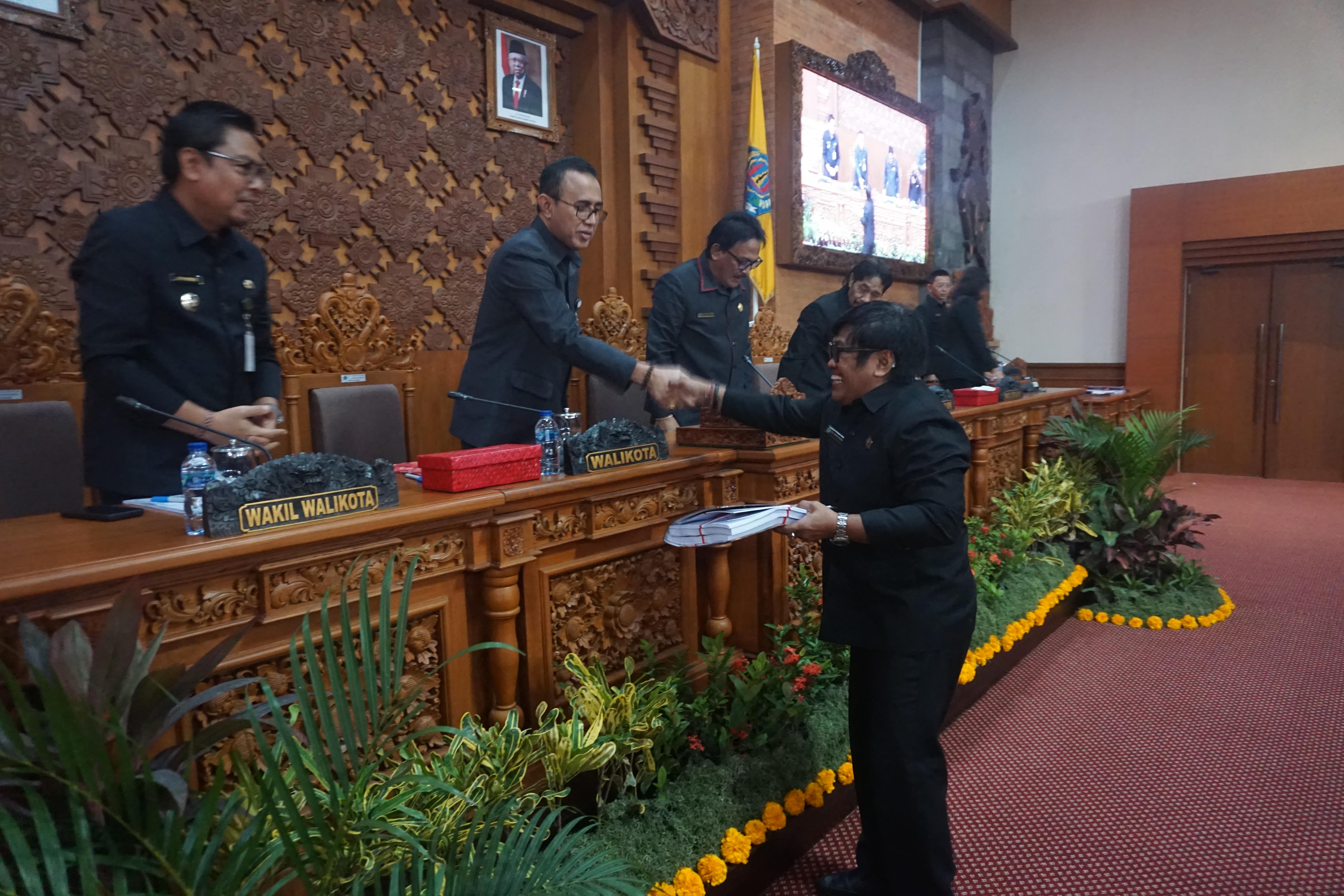 Rapat Paripurna Ke-14 Masa Persidangan II DPRD Kota Denpasar