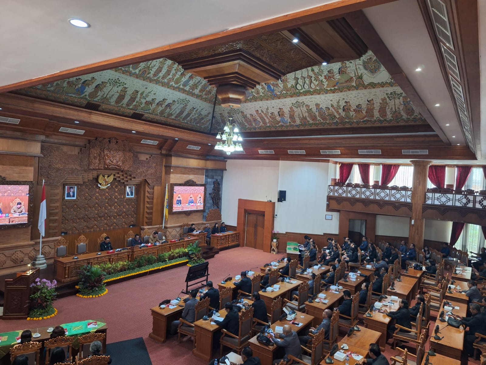 RAPAT PARIPURNA KE-1 MASA PERSIDANGAN I DPRD KOTA DENPASAR