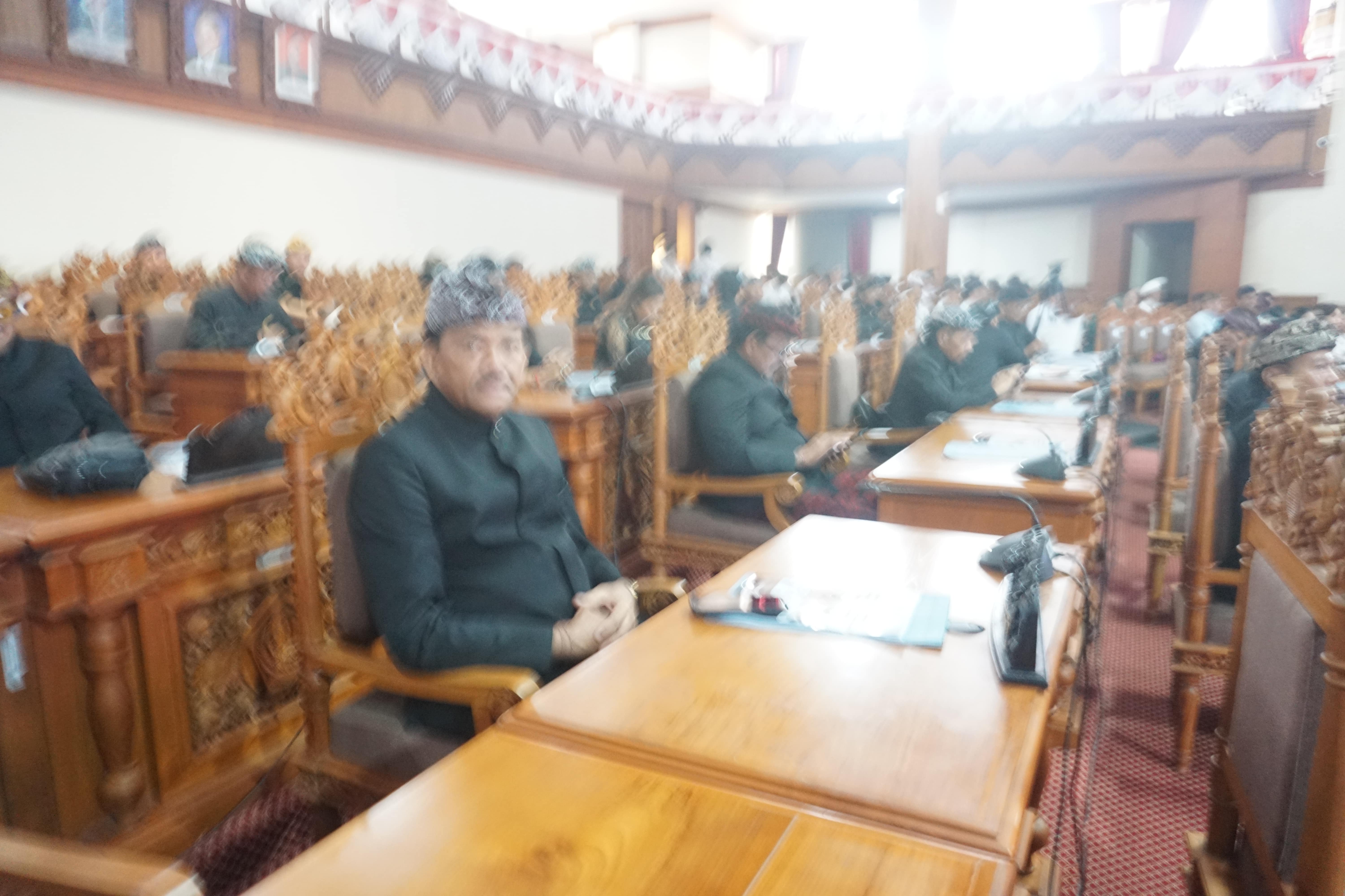 RAPAT PARIPURNA PENYAMPAIAN PIDATO WALIKOTA DENPASAR MASA JABATAN 2025-2030