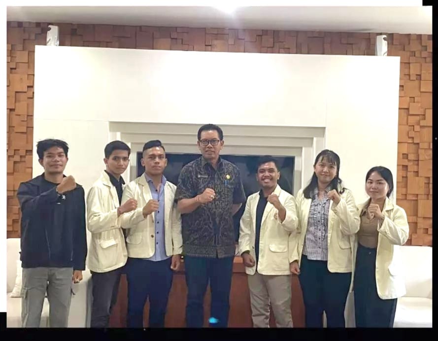 DPRD Kota Denpasar menerima Audensi Pimpinan Cabang Kesatuan Mahasiswa Hindu Dharma Indonesia Denpasar