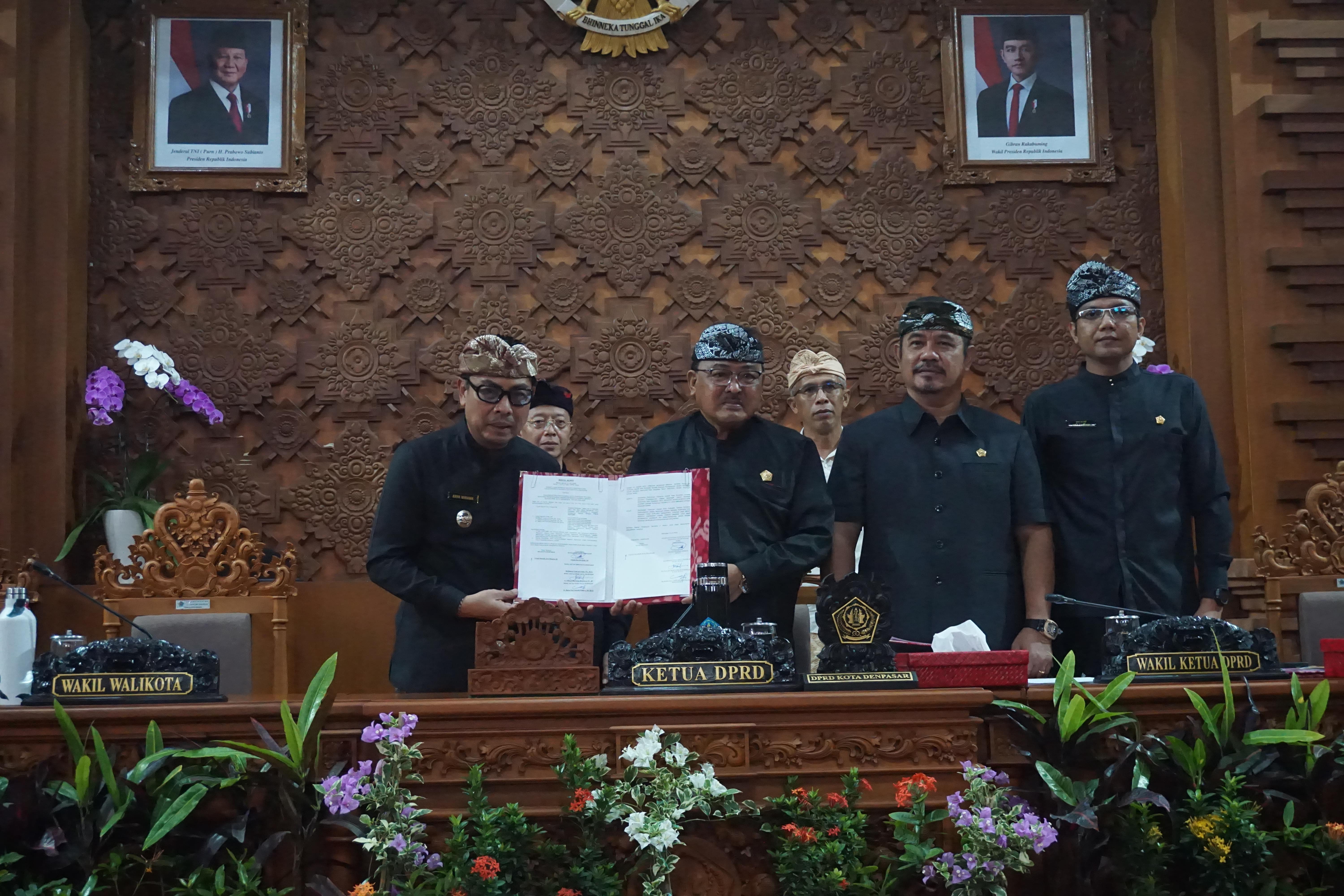 DPRD KOTA DENPASAR SETUJUI RANPERDA RPJMD SEMESTA BERENCANA KOTA DENPASAR TAHUN 2025-2029 MENJADI PERDA