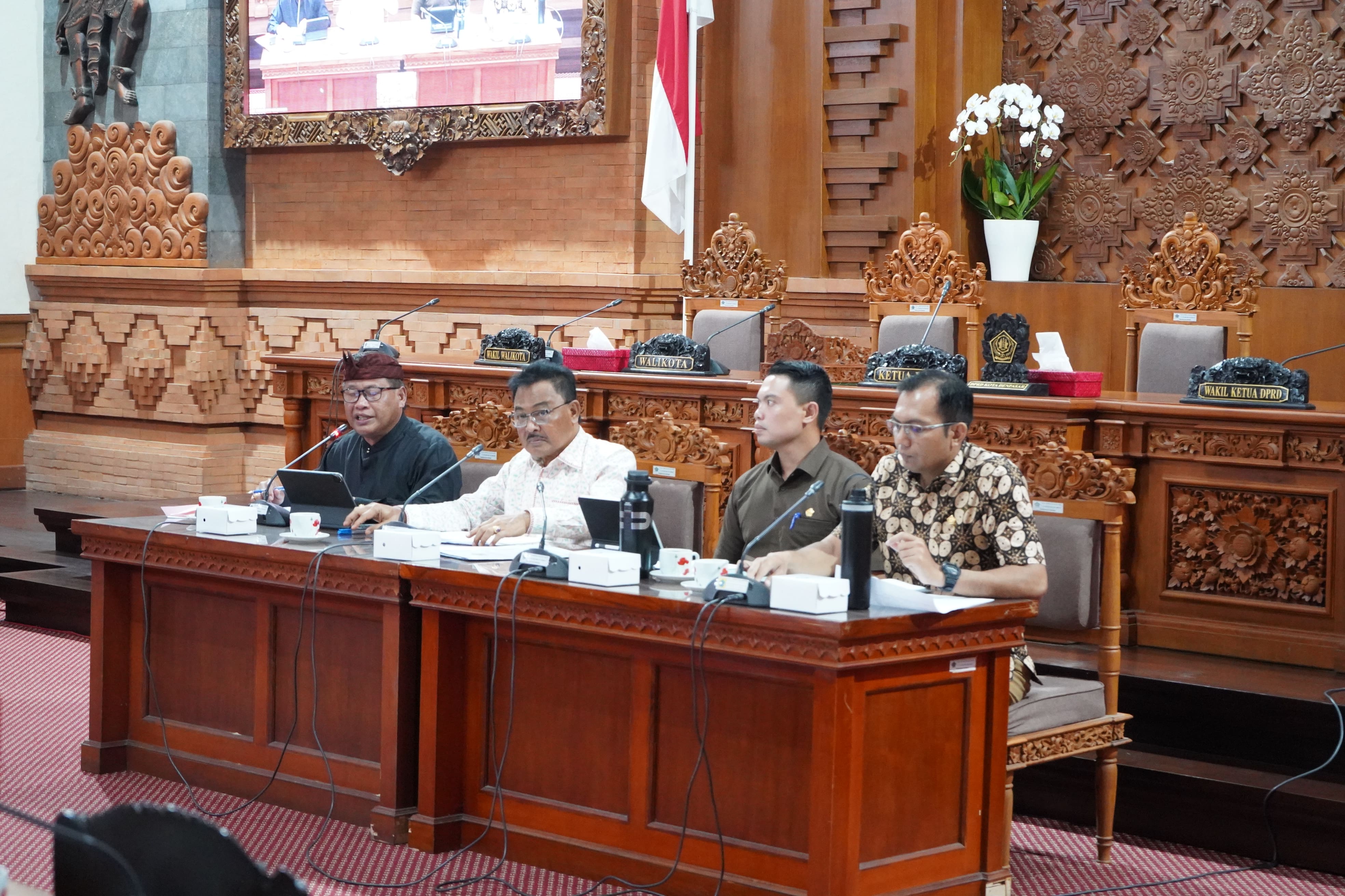 DANA TRANSFER TURUN 20,85 PERSEN, DPRD KOTA DENPASAR DORONG PEMKOT PERKUAT KEMANDIRIAN FISKAL