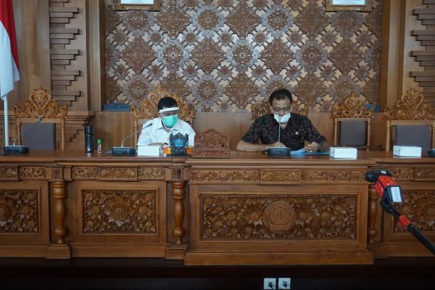 RAPAT KERJA PANSUS VIII DPRD KOTA DENPASAR.