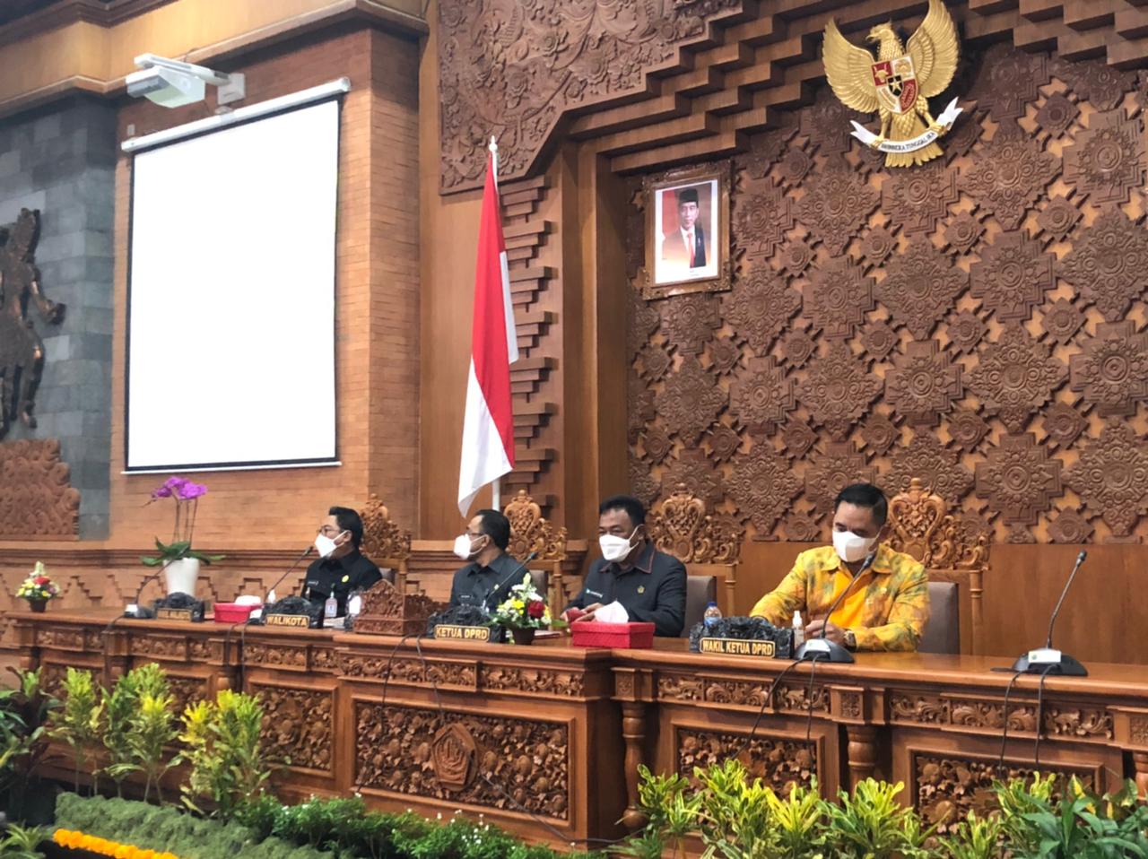 SAMBUTAN PERDANA WALIKOTA DENPASAR