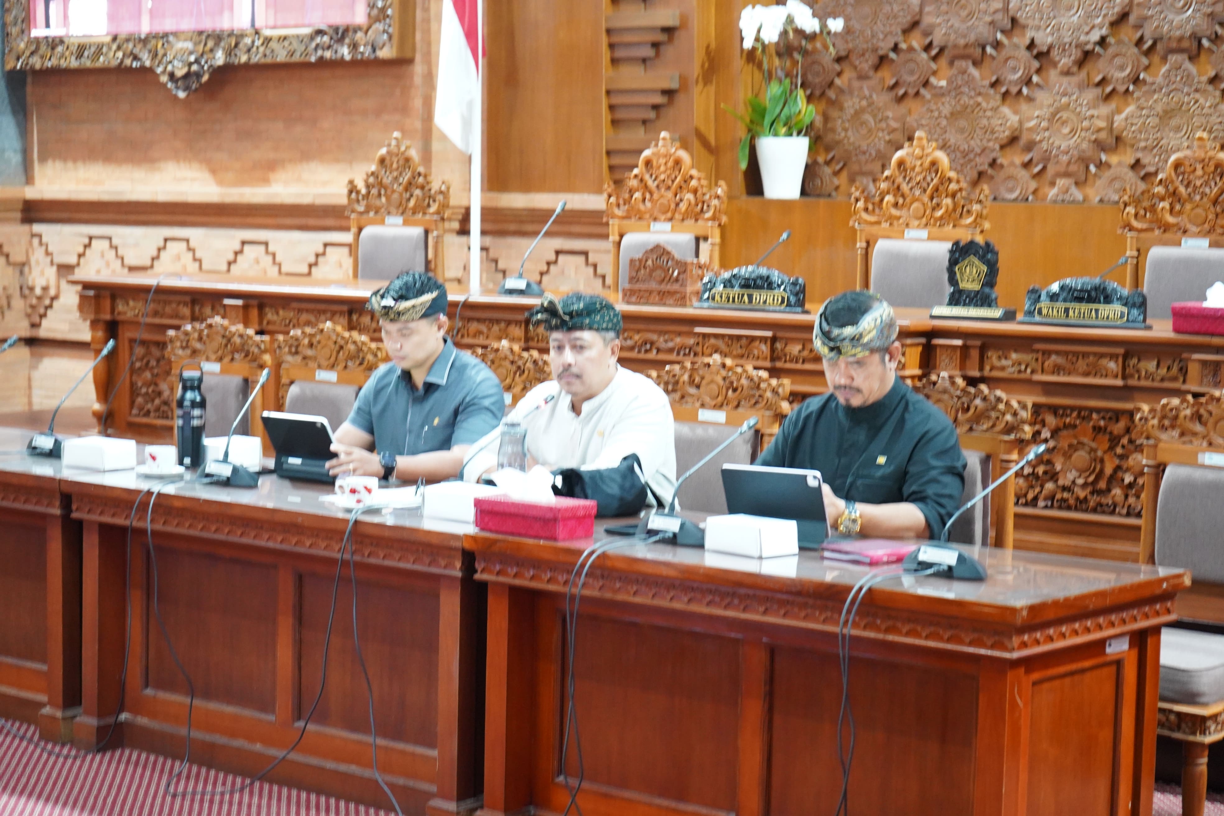 Gambar 2