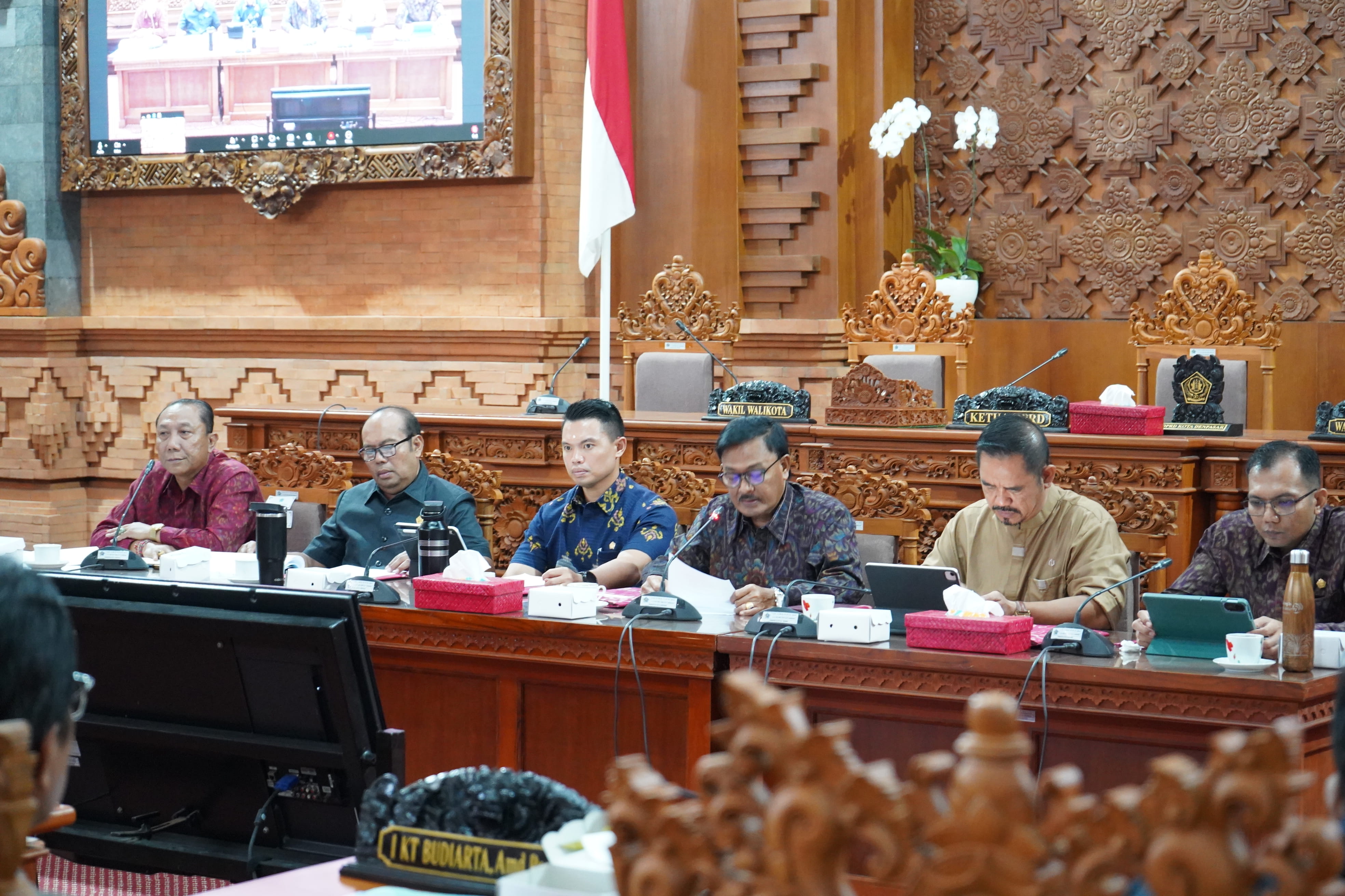 Dorong Solusi Wilayah Blank Spot, DPRD Kota Denpasar Bahas Juknis SPMB Tahun Ajaran 2026/2027